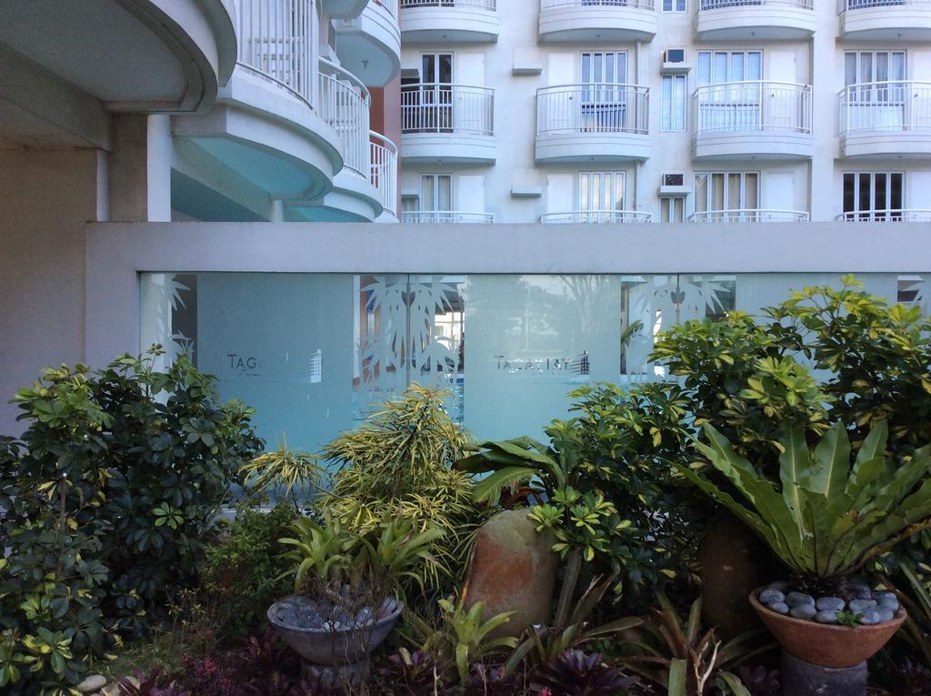 Mary'S Crib Cityland Prime Tagaytay With Free Wifi & Swimming Tagaytay City Exterior foto